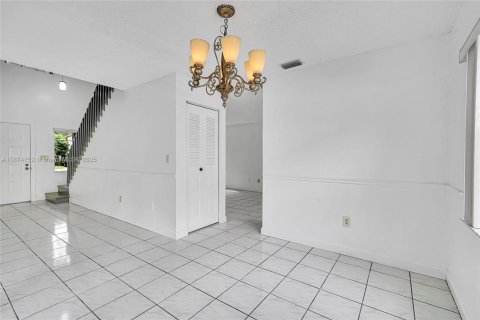 Casa en alquiler en Plantation, Florida, 3 dormitorios, 136.85 m2 № 1925875 - foto 26