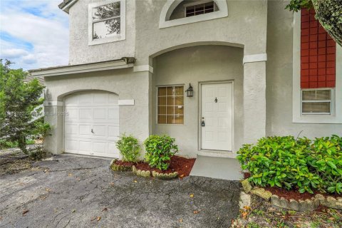 Casa en alquiler en Plantation, Florida, 3 dormitorios, 136.85 m2 № 1925875 - foto 4