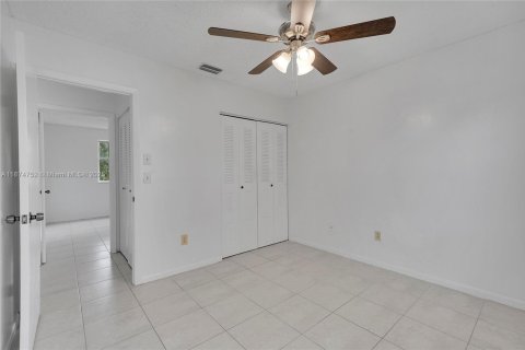 Casa en alquiler en Plantation, Florida, 3 dormitorios, 136.85 m2 № 1925875 - foto 18