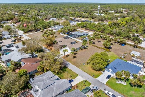 Casa en venta en Port Charlotte, Florida, 5 dormitorios, 298.4 m2 № 2106413 - foto 14