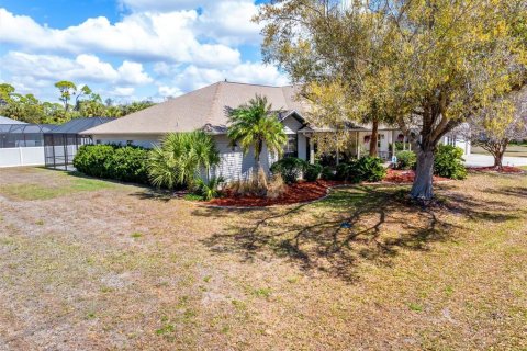 Casa en venta en Port Charlotte, Florida, 5 dormitorios, 298.4 m2 № 2106413 - foto 26