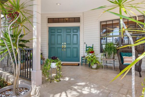Casa en venta en Port Charlotte, Florida, 5 dormitorios, 298.4 m2 № 2106413 - foto 5