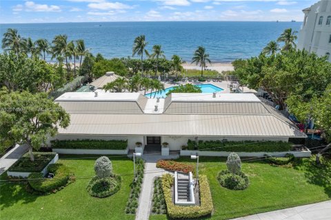 Condo in Fort Lauderdale, Florida, 2 bedrooms  № 2392901 - photo 24
