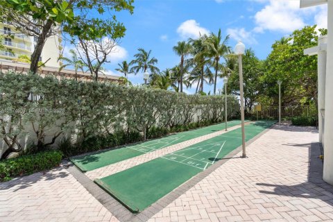 Condo in Fort Lauderdale, Florida, 2 bedrooms  № 2392901 - photo 29
