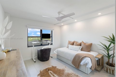 Condo in Fort Lauderdale, Florida, 2 bedrooms  № 2392901 - photo 21