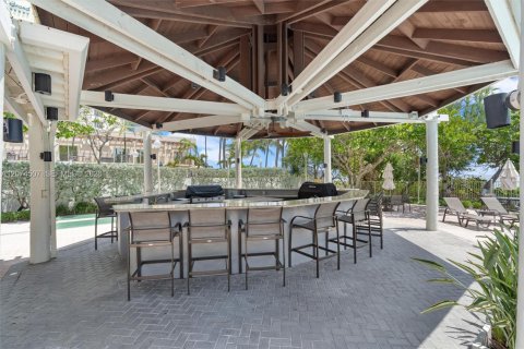 Condo in Fort Lauderdale, Florida, 2 bedrooms  № 2392901 - photo 28