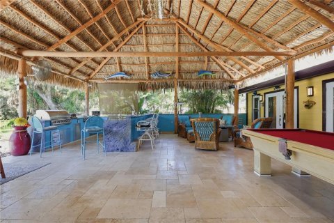 House in Sarasota, Florida 11 bedrooms, 754.37 sq.m. № 2141020 - photo 19