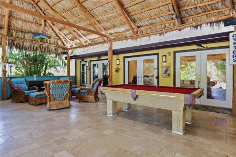 House in Sarasota, Florida 11 bedrooms, 754.37 sq.m. № 2141020 - photo 20