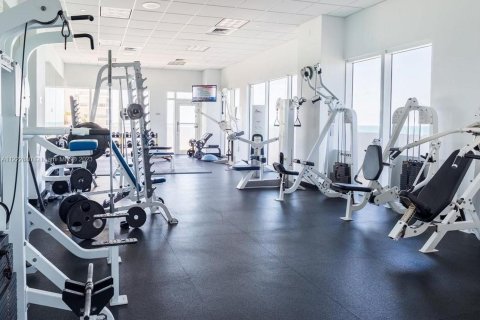 Снять в аренду кондоминиум в Майами-Бич, Флорида 1 спальня, 63.45м2, № 1958613 - фото 7