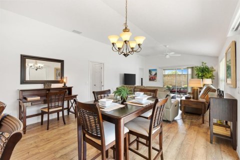 Villa ou maison à vendre à The Villages, Floride: 2 chambres, 107.86 m2 № 1776930 - photo 7