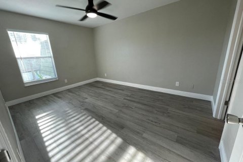 Condo in Clearwater, Florida, 2 bedrooms  № 2156243 - photo 5