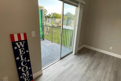 Condo in Clearwater, Florida, 2 bedrooms  № 2156243 - photo 4