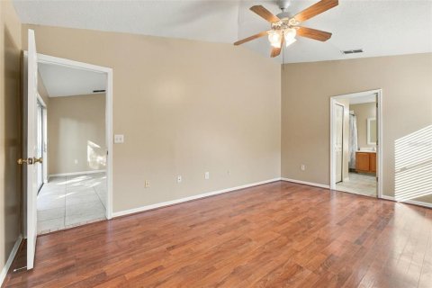 Villa ou maison à louer à Orlando, Floride: 3 chambres, 110 m2 № 2420424 - photo 14