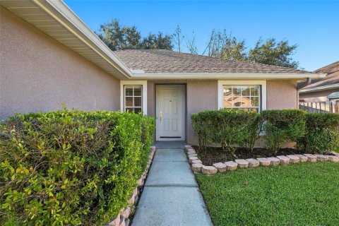 Villa ou maison à louer à Orlando, Floride: 3 chambres, 110 m2 № 2420424 - photo 3