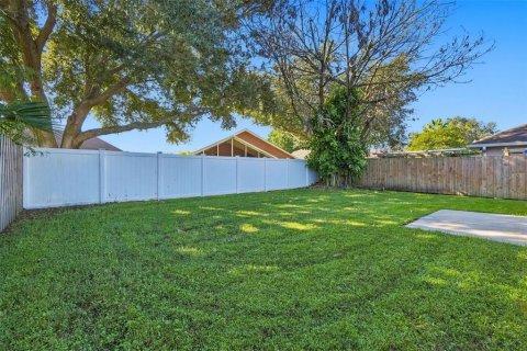 Villa ou maison à louer à Orlando, Floride: 3 chambres, 110 m2 № 2420424 - photo 25