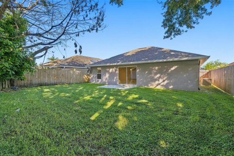 Villa ou maison à louer à Orlando, Floride: 3 chambres, 110 m2 № 2420424 - photo 23