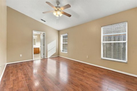 Villa ou maison à louer à Orlando, Floride: 3 chambres, 110 m2 № 2420424 - photo 13