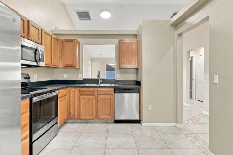 Villa ou maison à louer à Orlando, Floride: 3 chambres, 110 m2 № 2420424 - photo 5