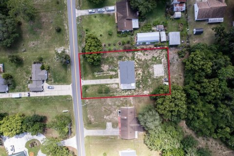 House in Fruitland Park, Florida 3 bedrooms, 102.01 sq.m. № 2234438 - photo 15