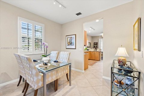 Casa en venta en Hollywood, Florida, 3 dormitorios, 200.95 m2 № 2378646 - foto 8