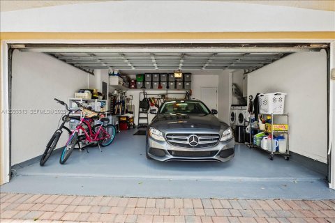Casa en venta en Hollywood, Florida, 3 dormitorios, 200.95 m2 № 2378646 - foto 21