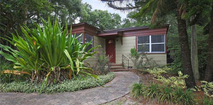 Casa en Orlando, Florida 3 dormitorios, 181.53 m2 № 1819378