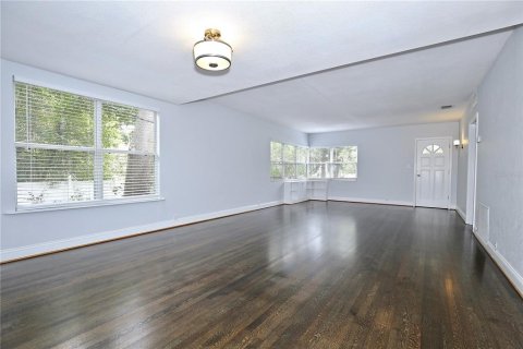 Снять в аренду виллу или дом в Орландо, Флорида 5 комнат, 181.53м2, № 1819378 - фото 2