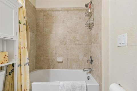 Copropriété à vendre à Bradenton, Floride: 2 chambres, 145.02 m2 № 2120783 - photo 7
