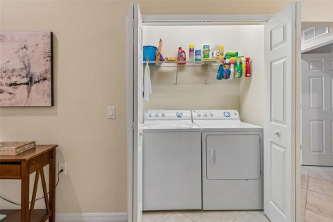 Copropriété à vendre à Bradenton, Floride: 2 chambres, 145.02 m2 № 2120783 - photo 18