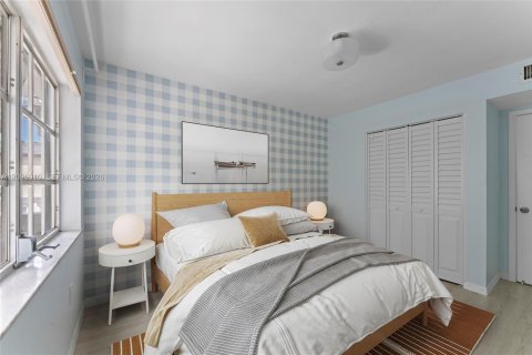Copropriété à louer à Coral Gables, Floride: 2 chambres, 83.33 m2 № 2390026 - photo 5