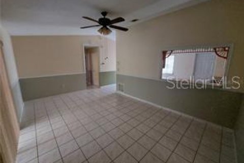 Villa ou maison à louer à Kissimmee, Floride: 3 chambres, 111.48 m2 № 1919297 - photo 2