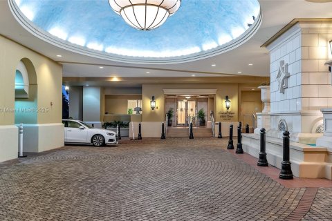 Copropriété à vendre à Sunny Isles Beach, Floride: 3 chambres, 134.43 m2 № 1860808 - photo 1