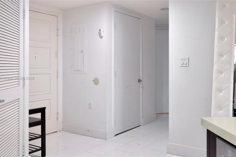 Copropriété à vendre à Sunny Isles Beach, Floride: 3 chambres, 134.43 m2 № 1860808 - photo 24