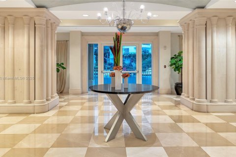 Copropriété à vendre à Sunny Isles Beach, Floride: 3 chambres, 134.43 m2 № 1860808 - photo 2