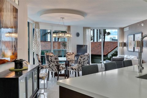 Copropriété à vendre à Sunny Isles Beach, Floride: 3 chambres, 134.43 m2 № 1860808 - photo 9