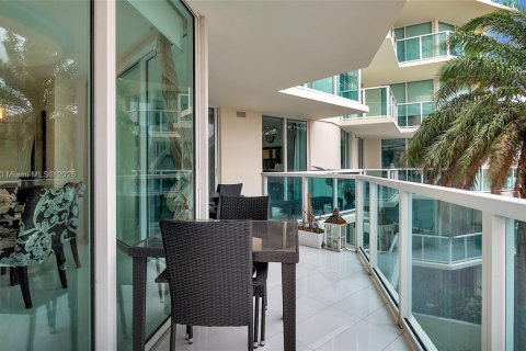 Copropriété à vendre à Sunny Isles Beach, Floride: 3 chambres, 134.43 m2 № 1860808 - photo 21