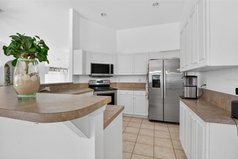 Villa ou maison à vendre à Cape Coral, Floride: 3 chambres, 168.34 m2 № 2114334 - photo 21