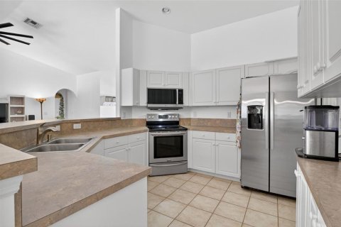Villa ou maison à vendre à Cape Coral, Floride: 3 chambres, 168.34 m2 № 2114334 - photo 22