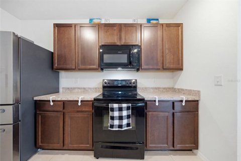 Casa en venta en Zephyrhills, Florida, 3 dormitorios, 155.33 m2 № 2237342 - foto 14