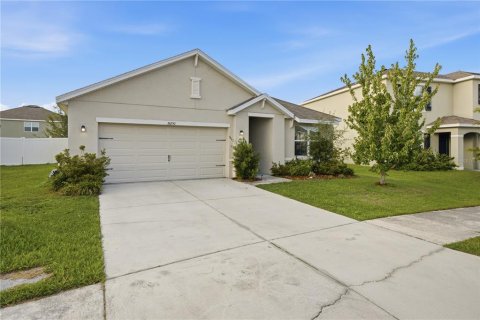 Casa en venta en Zephyrhills, Florida, 3 dormitorios, 155.33 m2 № 2237342 - foto 4