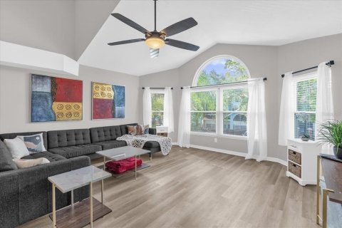 Copropriété à vendre à Kissimmee, Floride: 3 chambres, 119.57 m2 № 1832834 - photo 3