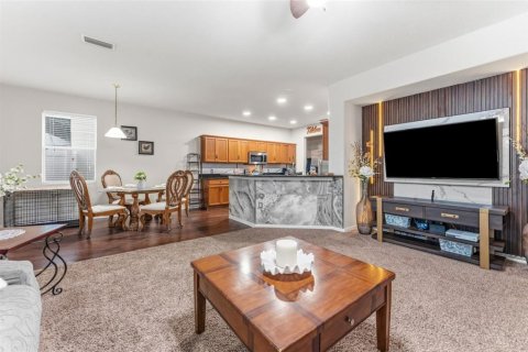 Casa en venta en Riverview, Florida, 4 dormitorios, 328.87 m2 № 2210178 - foto 12