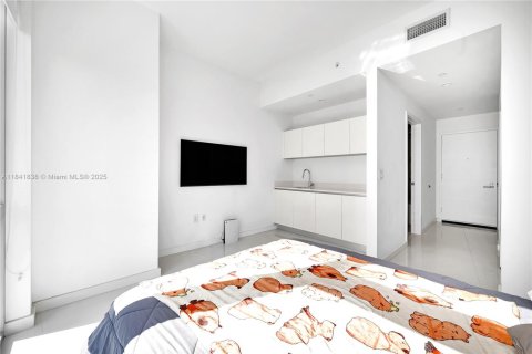 Appartement à louer à Miami, Floride: 4 chambres, 204.76 m2 № 1833832 - photo 12