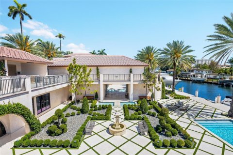 Casa en venta en Fort Lauderdale, Florida, 8 dormitorios, 1379.23 m2 № 1863947 - foto 22