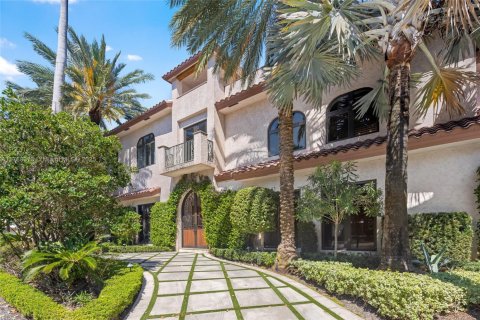 Casa en venta en Fort Lauderdale, Florida, 8 dormitorios, 1379.23 m2 № 1863947 - foto 14