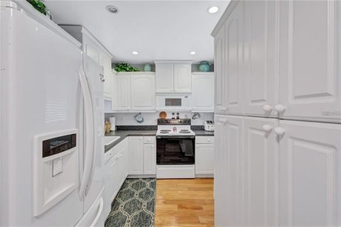 Condo in Clearwater, Florida, 2 bedrooms  № 1909257 - photo 3