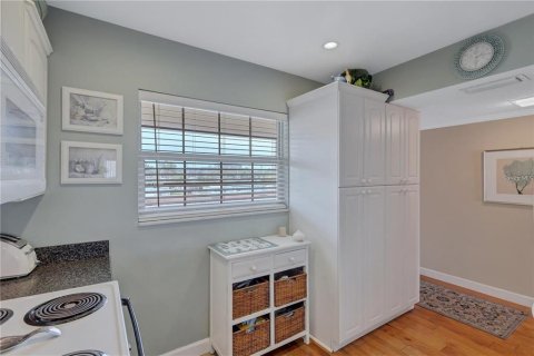 Condo in Clearwater, Florida, 2 bedrooms  № 1909257 - photo 6