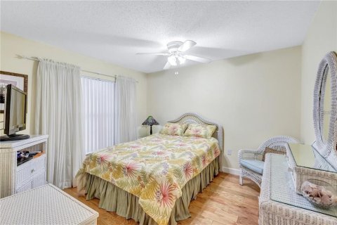 Condo in Clearwater, Florida, 2 bedrooms  № 1909257 - photo 22