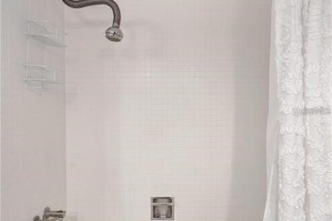 Condo in Clearwater, Florida, 2 bedrooms  № 1909257 - photo 21
