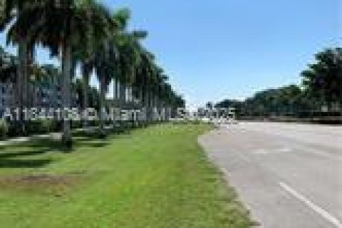 Condominio en alquiler en Dania Beach, Florida, 2 dormitorios, 94.76 m2 № 1850369 - foto 3